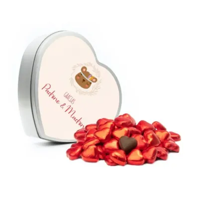 Lata corazón con bombones de chocolate Bautizo