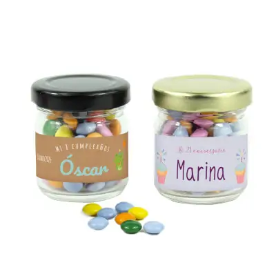 Mini Chocolates de Colores en Botecito de Cristal Personalizado para Cumpleaños