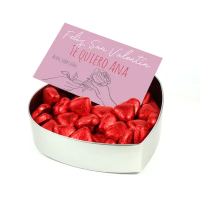 Lata con Forma de Corazón con Tarjeta Personalizada abierta
