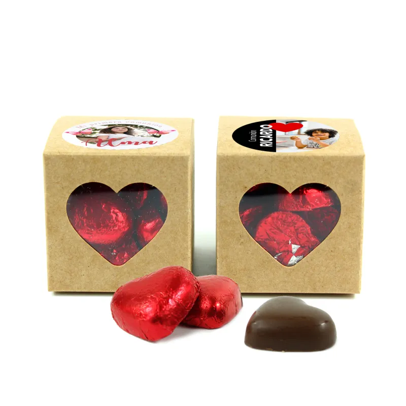 Corazones de Chocolate en Cajita Cubo Corazón para Comunión kraft