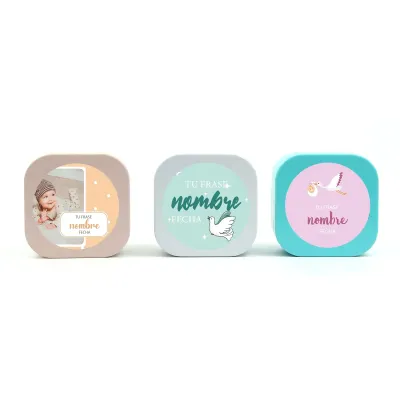 Vela Aromática en Latita Cuadrada Personalizada para Bautizo frontal