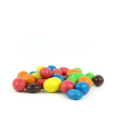Cacahuetes Cubiertos de Chocolate de Colores para Bautizo contenido